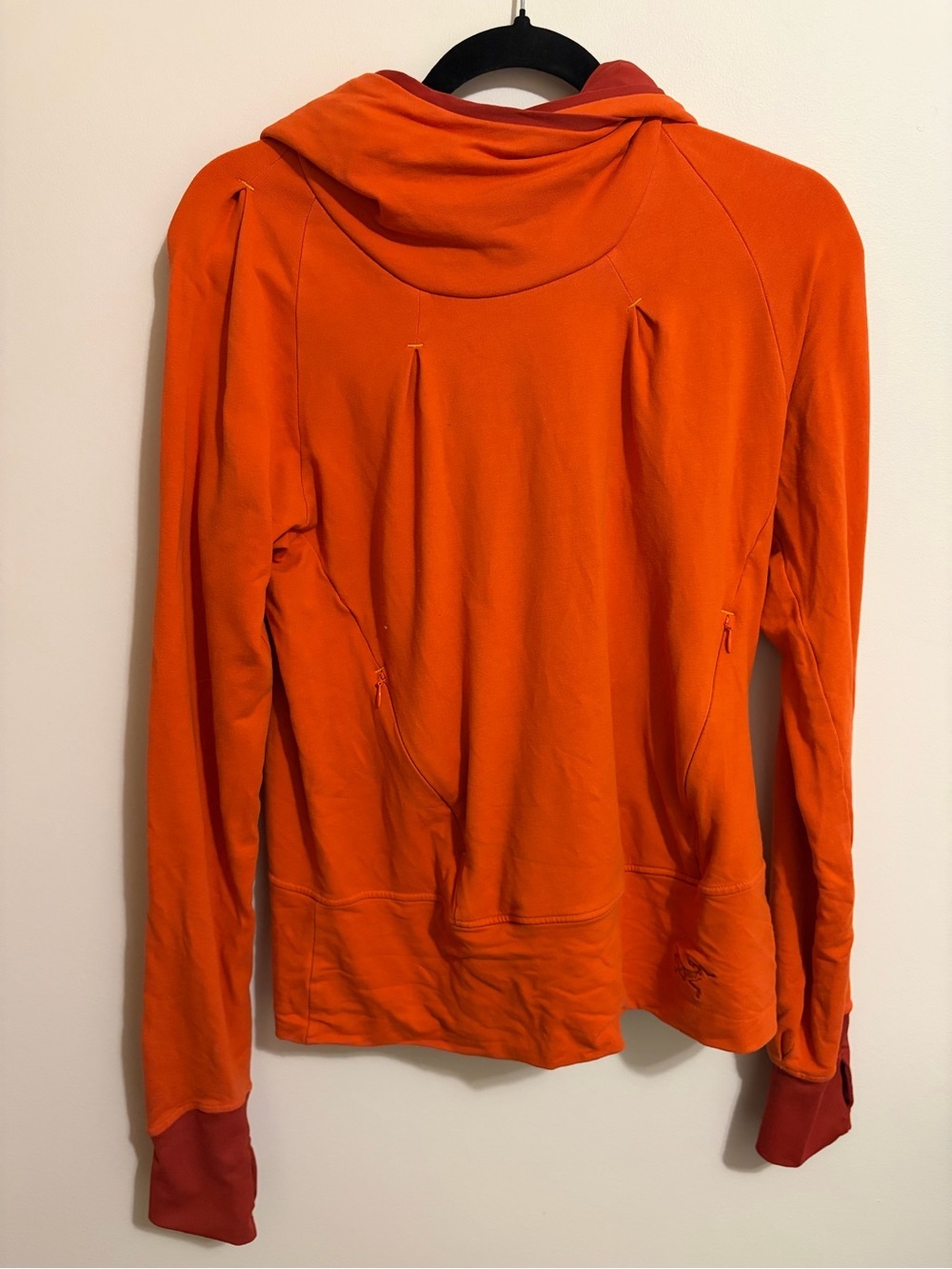 ARC’TERYX- Detente Hoody in the “Fireburst" colorway.